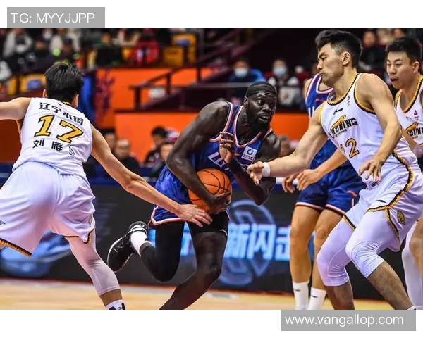 深圳篮球队与广州篮球队赛后复盘分析比赛经验与战术调整探讨